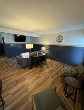 Family Friendly 2BR Apt in a Lakeside Resort Family Bunk Unit